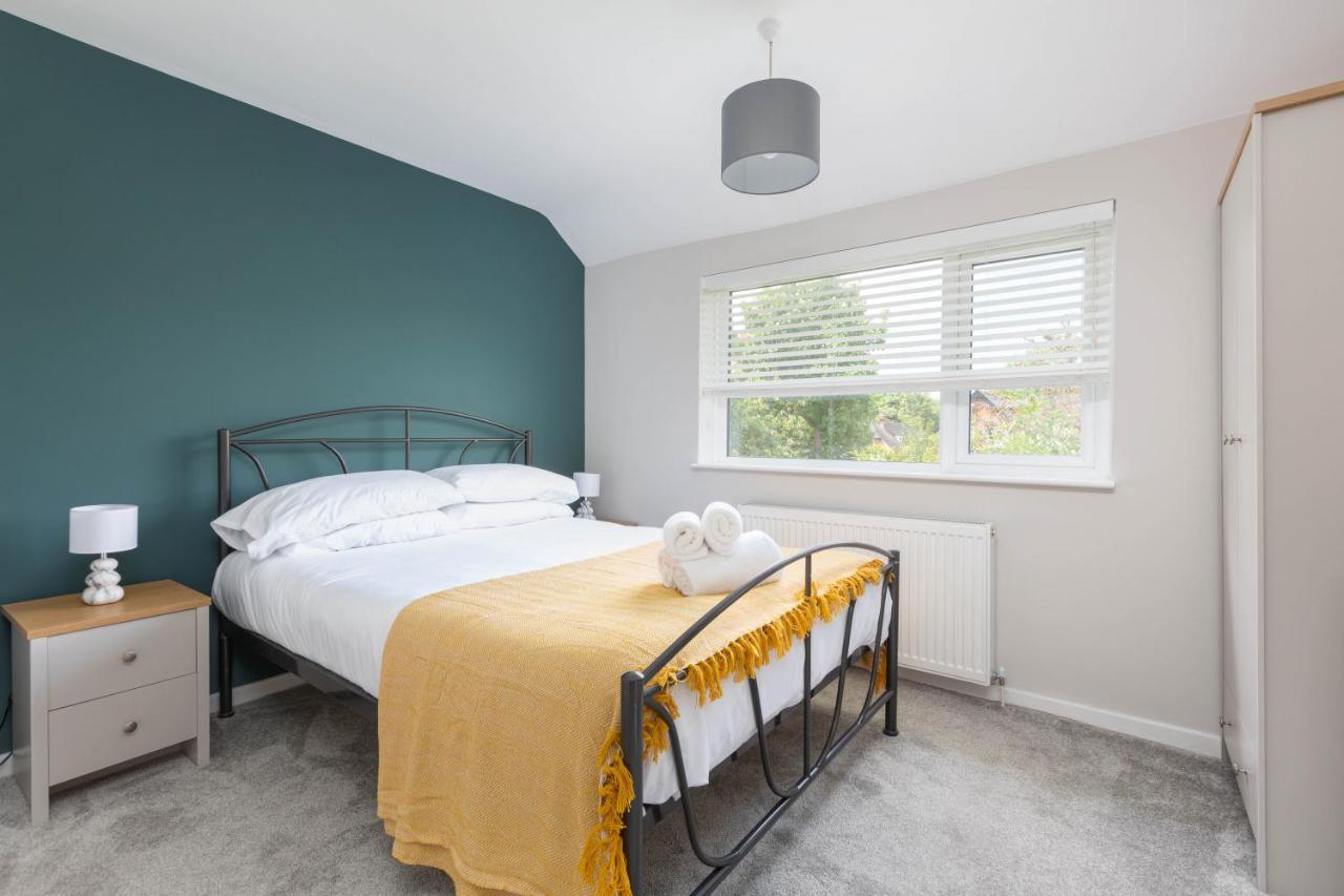 Charles Alexander Short Stay - Moorway House Poulton-le-Fylde Kültér fotó