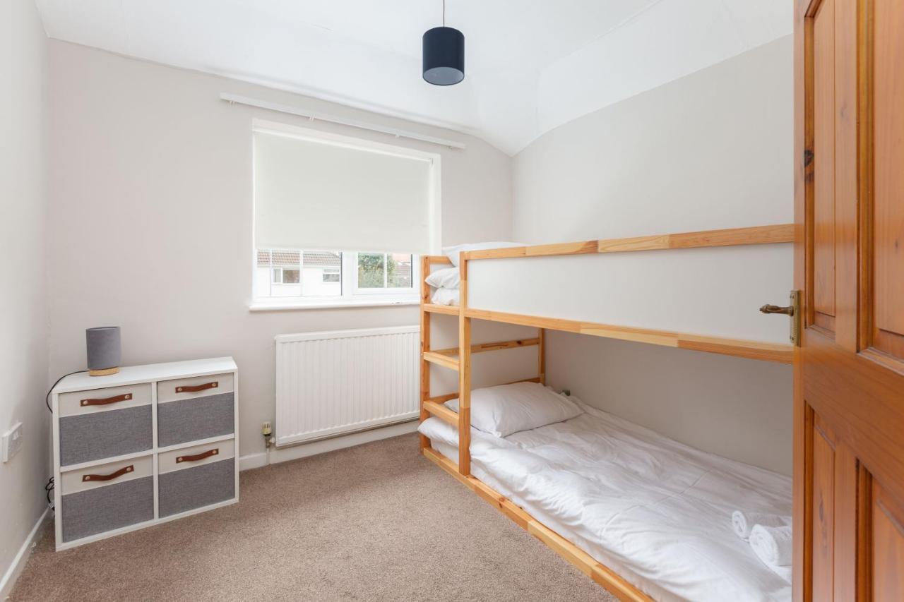 Charles Alexander Short Stay - Moorway House Poulton-le-Fylde Kültér fotó